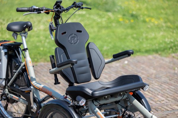 Rollstuhlfahrrad Van Raam OPair – erhältlich bei mei3radl in Straubing